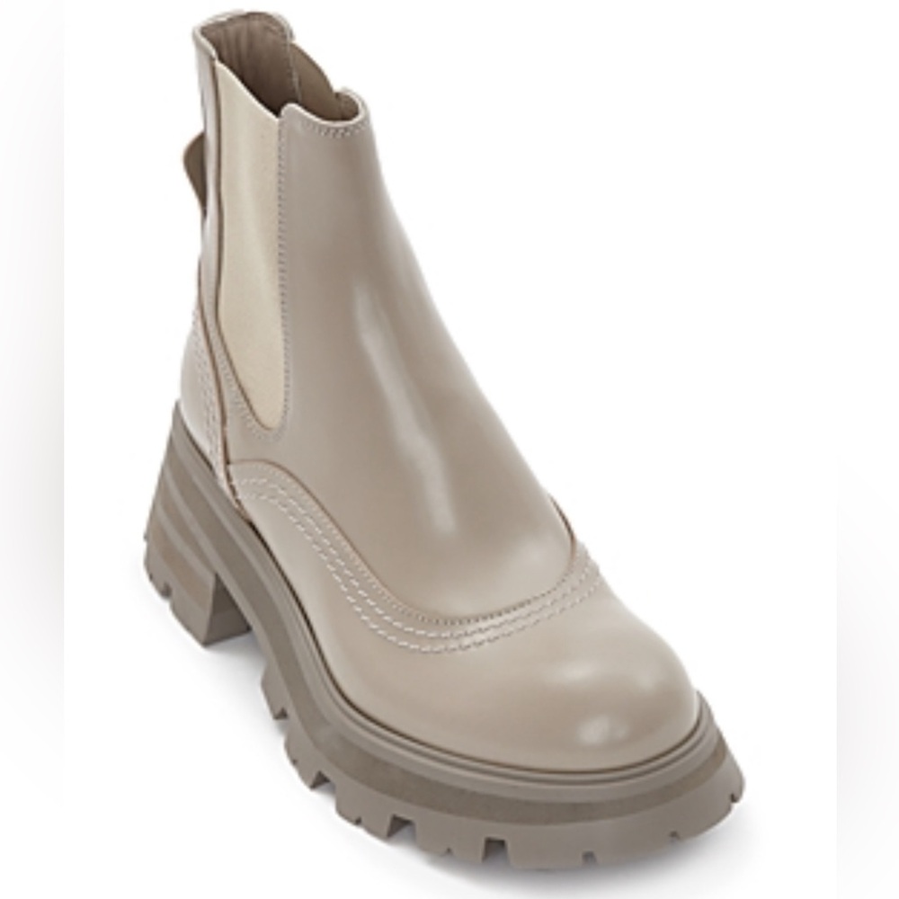 Alexander McQueen Women's Leather Lug Sole Chelsea Boots